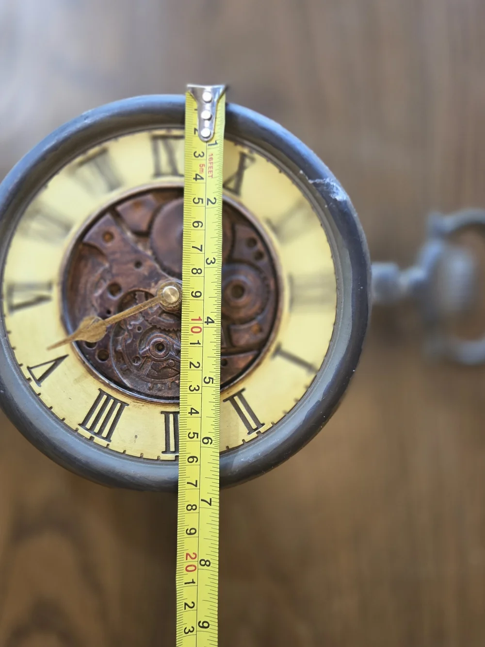 Vintage-Style Wall Clock in Yellow and Bronze - Unbranded